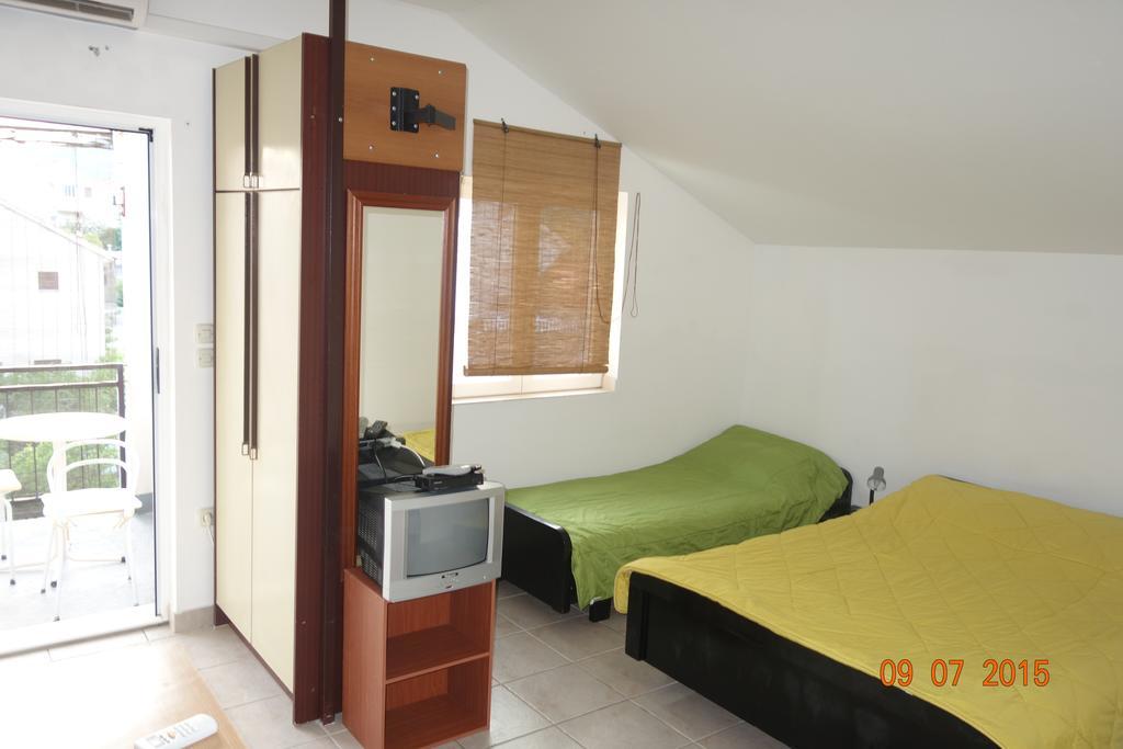 Apartments Mistral Orebic Ruang foto