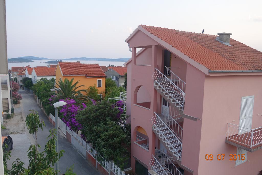 Apartments Mistral Orebic Ruang foto