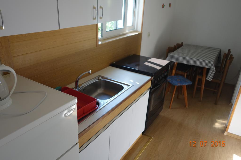 Apartments Mistral Orebic Ruang foto