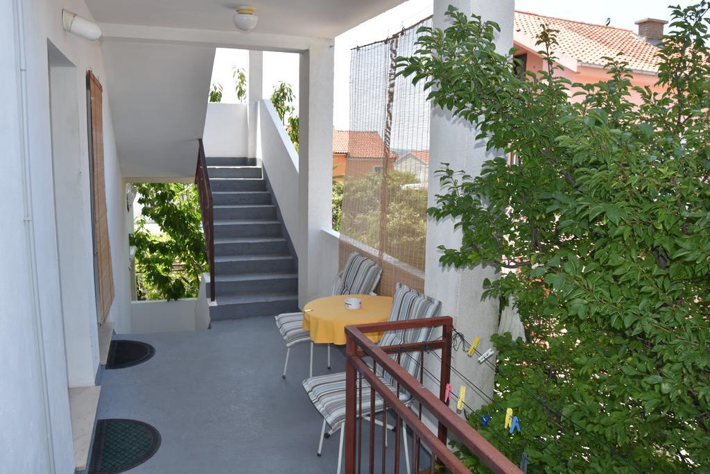Apartments Mistral Orebic Bagian luar foto